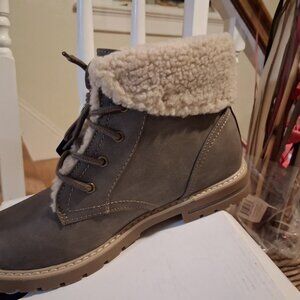 Sonoma Goods for Life Edchina Women's Boots Size 10 M